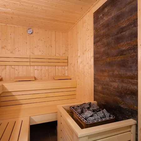 Apart Invest Green Park Resort C13-z dostępem do strefy spa Apartament *