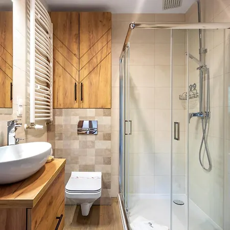 Apart Invest Green Park Resort C13-z dostępem do strefy spa